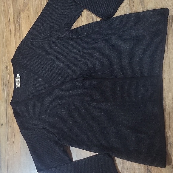 BEYOND THREADS Black Alpaca Wool Blend Wrap Lagonlook Cardigan Sweater - Picture 3 of 11